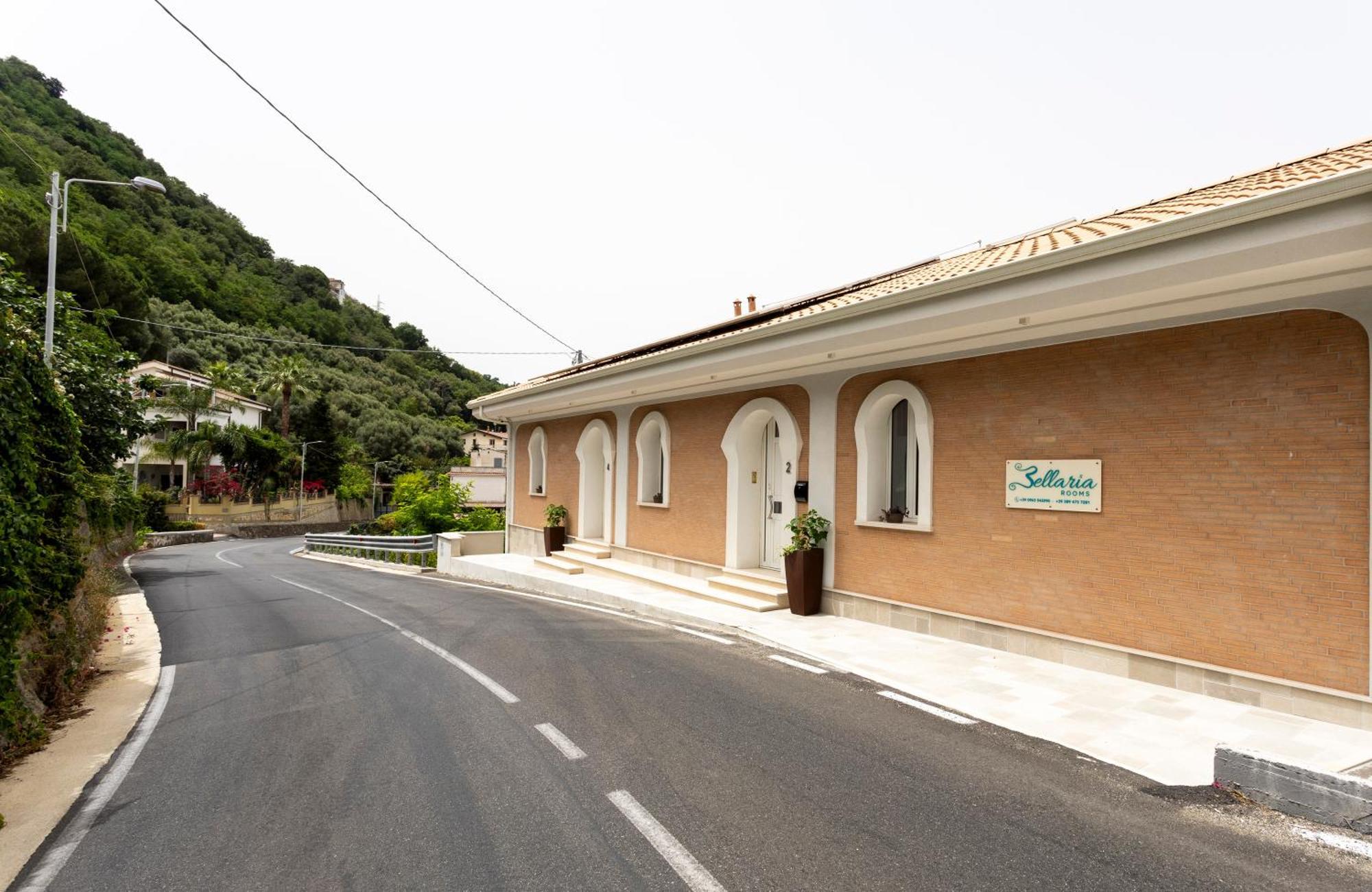 B&B Bellaria Rooms Longbardi Esterno foto
